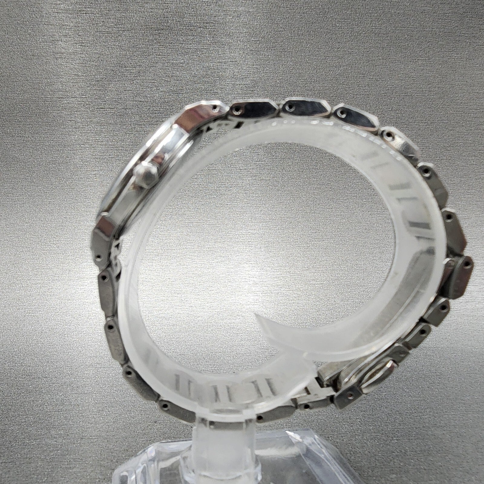 Seiko Lukia Watch Women 26mm MOP Dial Two Tone Date 7n820ee0 New Battery6