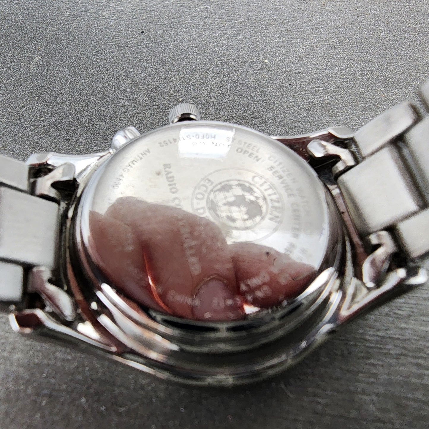 Citizen EcoDrive Watch Women 28mm White Dial Silver Tone Date Round Runs9
