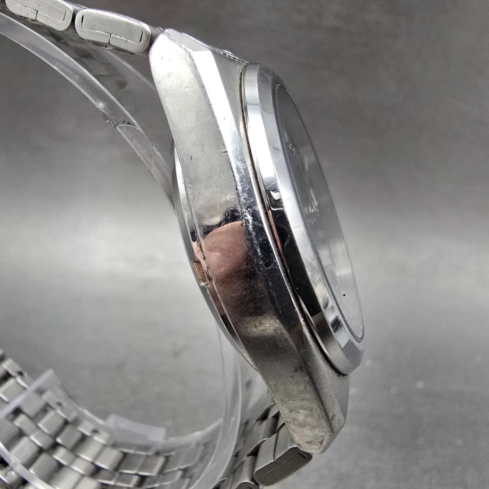 Seiko 5 Automatic Watch Men 37mm Black Dial Silver Tone Daydate 7S26-02E0 Runs3