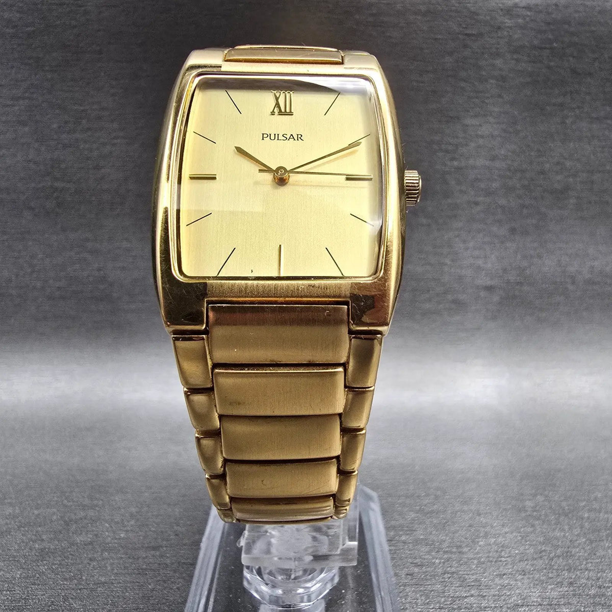 Seiko Pulsar Watch Men 28mm Gold Dial Gold Tone Rectangle V501-X106 New Battery5