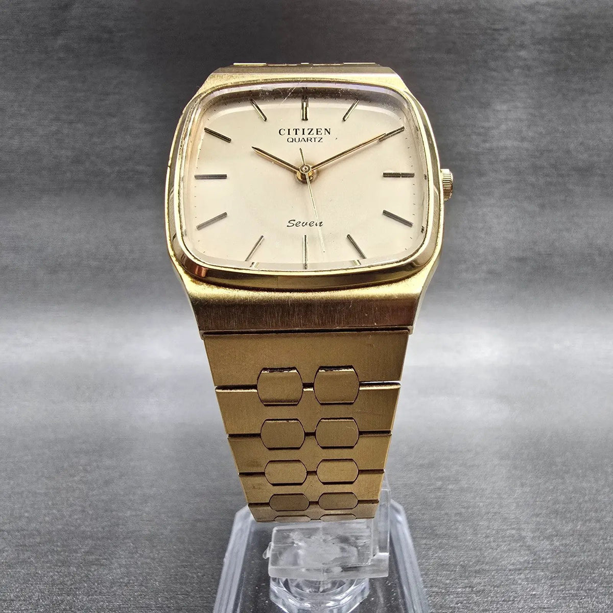 Citizen Seven Watch Men 31mm Champagne Dial Gold Tone 2030-202864 New Battery JP5