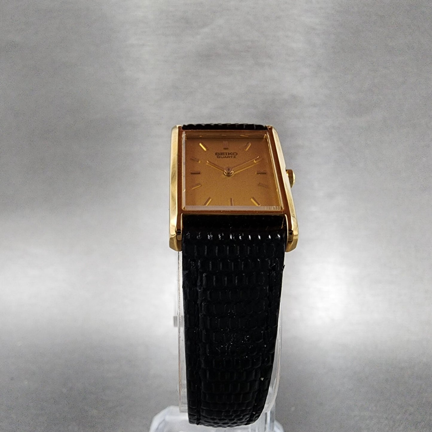 Seiko Tank Watch Women 18mm Gold Dial Gold Tone Rectangle 1N005B50 New Battery5