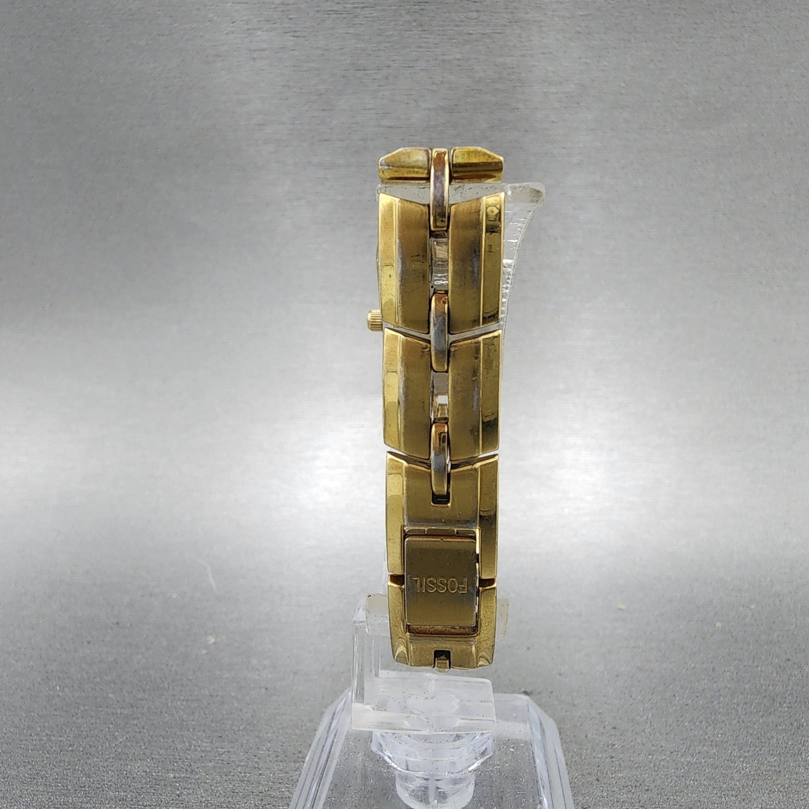 Fossil Tank Watch Women 17mm Silver Dial Gold Tone Rectangle ES9947 New Battery7