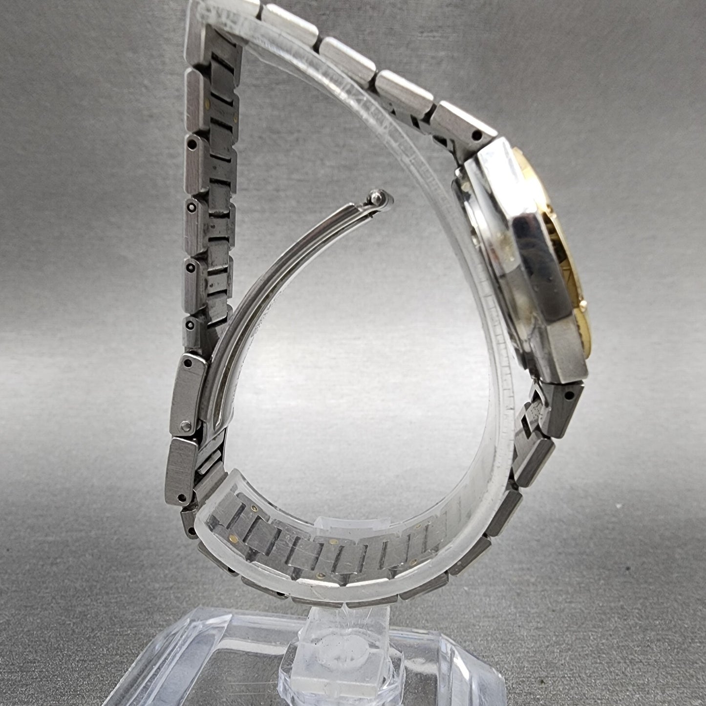 Seiko SQ 100 Watch Women 25mm Gray Dial Two Tone Daydate Octagon New Battery8