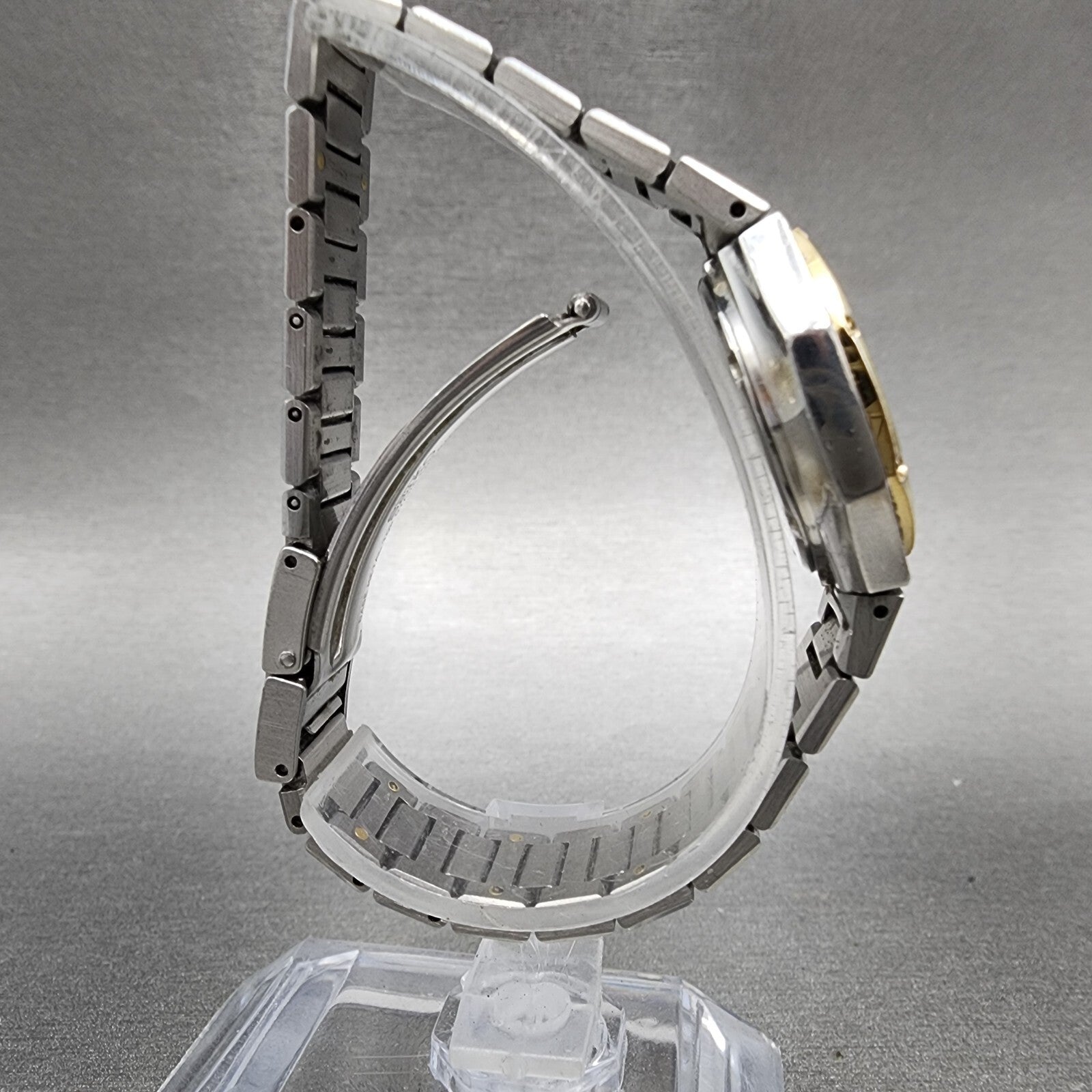 Seiko SQ 100 Watch Women 25mm Gray Dial Two Tone Daydate Octagon New Battery8