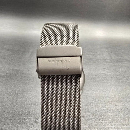 Skagen Melbye Watch Men 40mm Gray Dial Titanium Daydate Round SKW6007 New Batt7