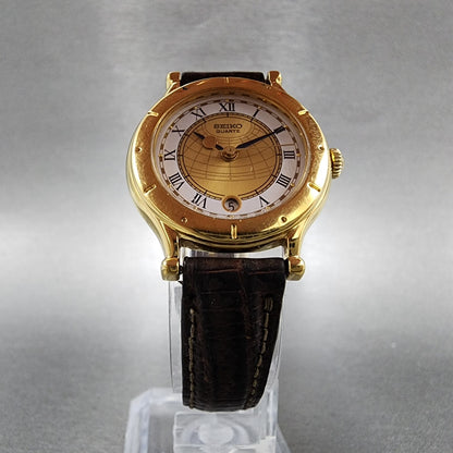 Seiko Age Of Discovery Watch Women 26mm White Dial Gold Tone Date 3Y020B09 PART6