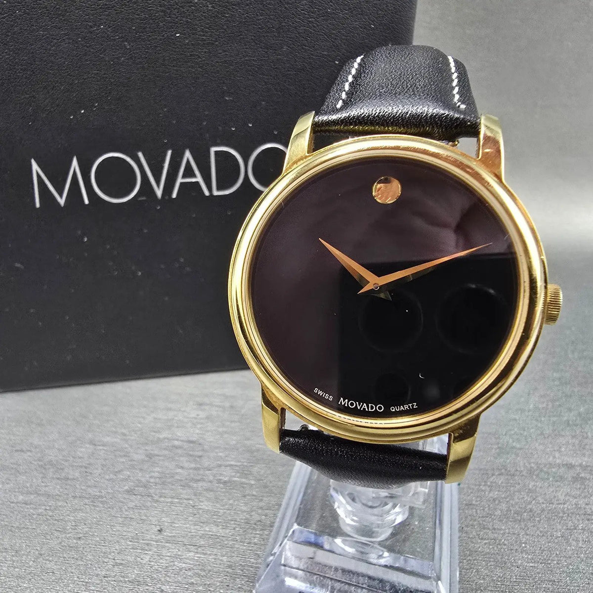 Movado Museum Watch Men 38mm Black Dial Gold Tone Round MO.01.1.34.6002 New Batt0