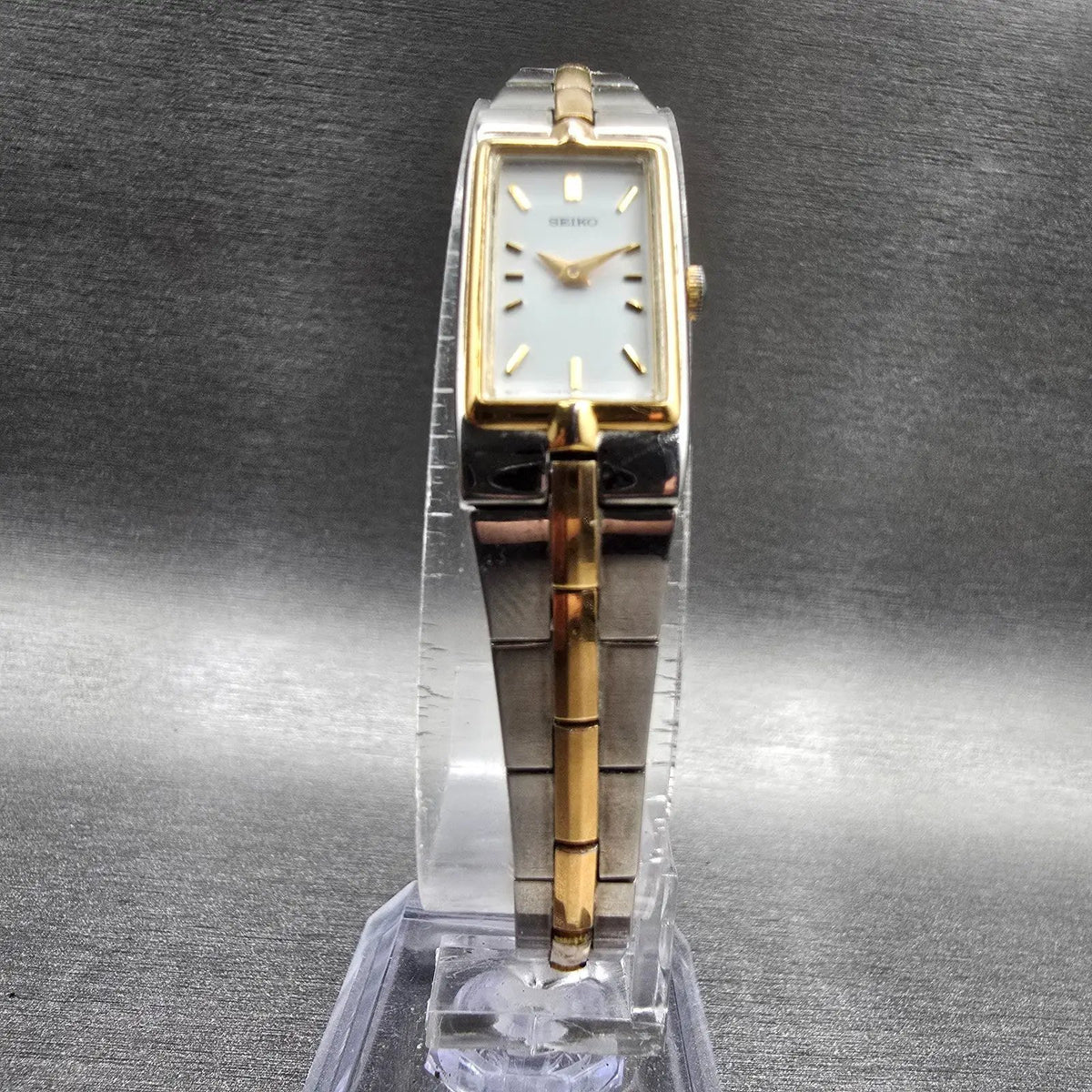Seiko Tank Watch Women 13mm White Dial Two Tone Rectangle 2E20-7479 New Batt 455