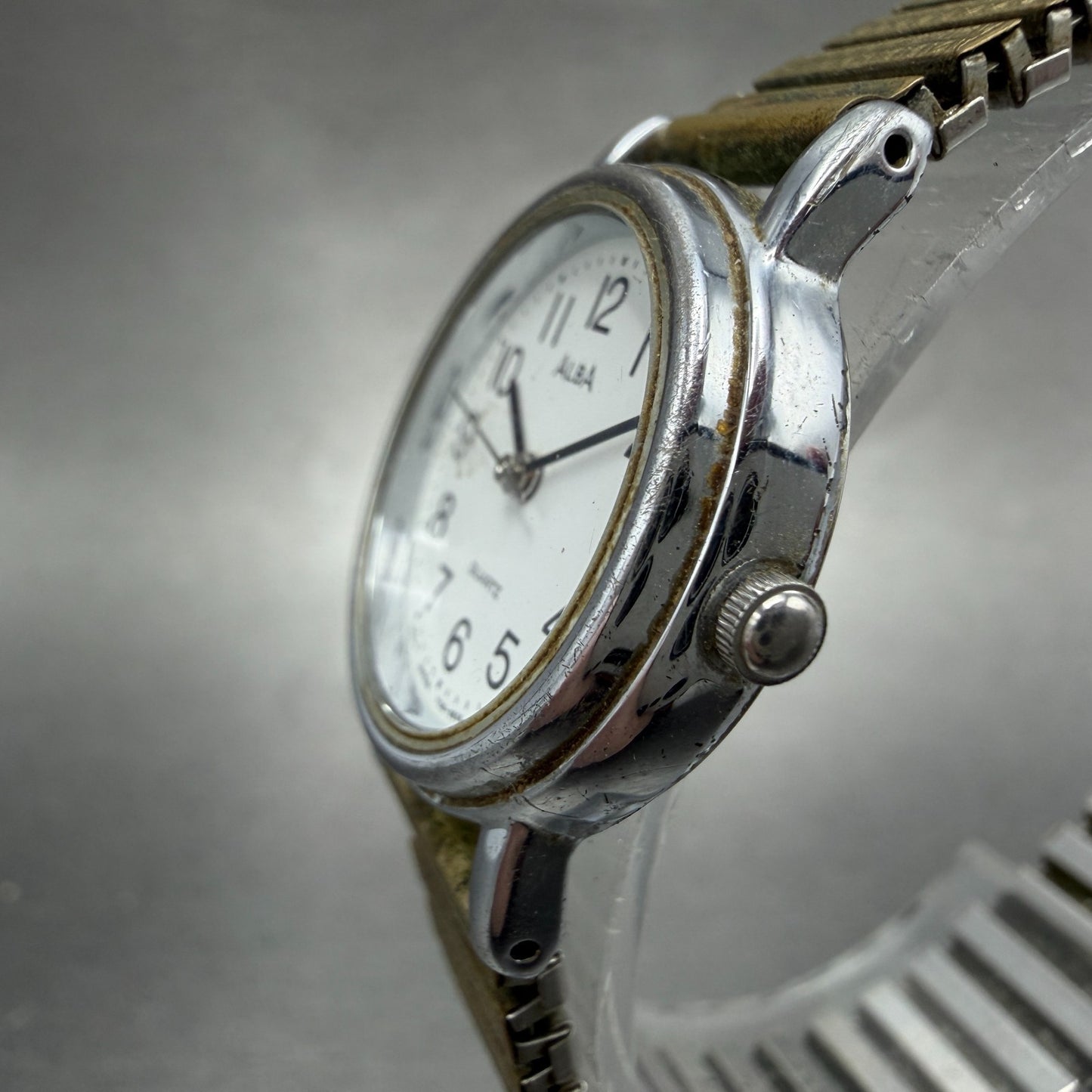 Seiko Alba Watch Women 25mm White Dial Silver Dial Round Y136-6A80 New Battery2
