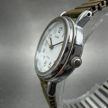 Seiko Alba Watch Women 25mm White Dial Silver Dial Round Y136-6A80 New Battery2