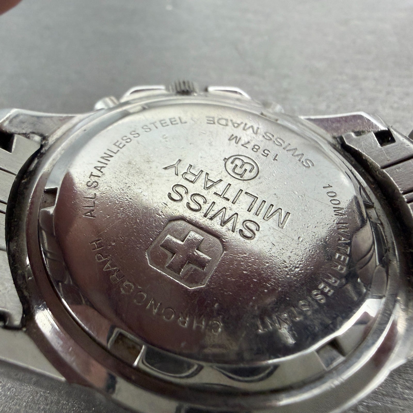 Swiss Military Chronograph Watch Men 40mm White Dial Steel Daydate 1587M PARTS10
