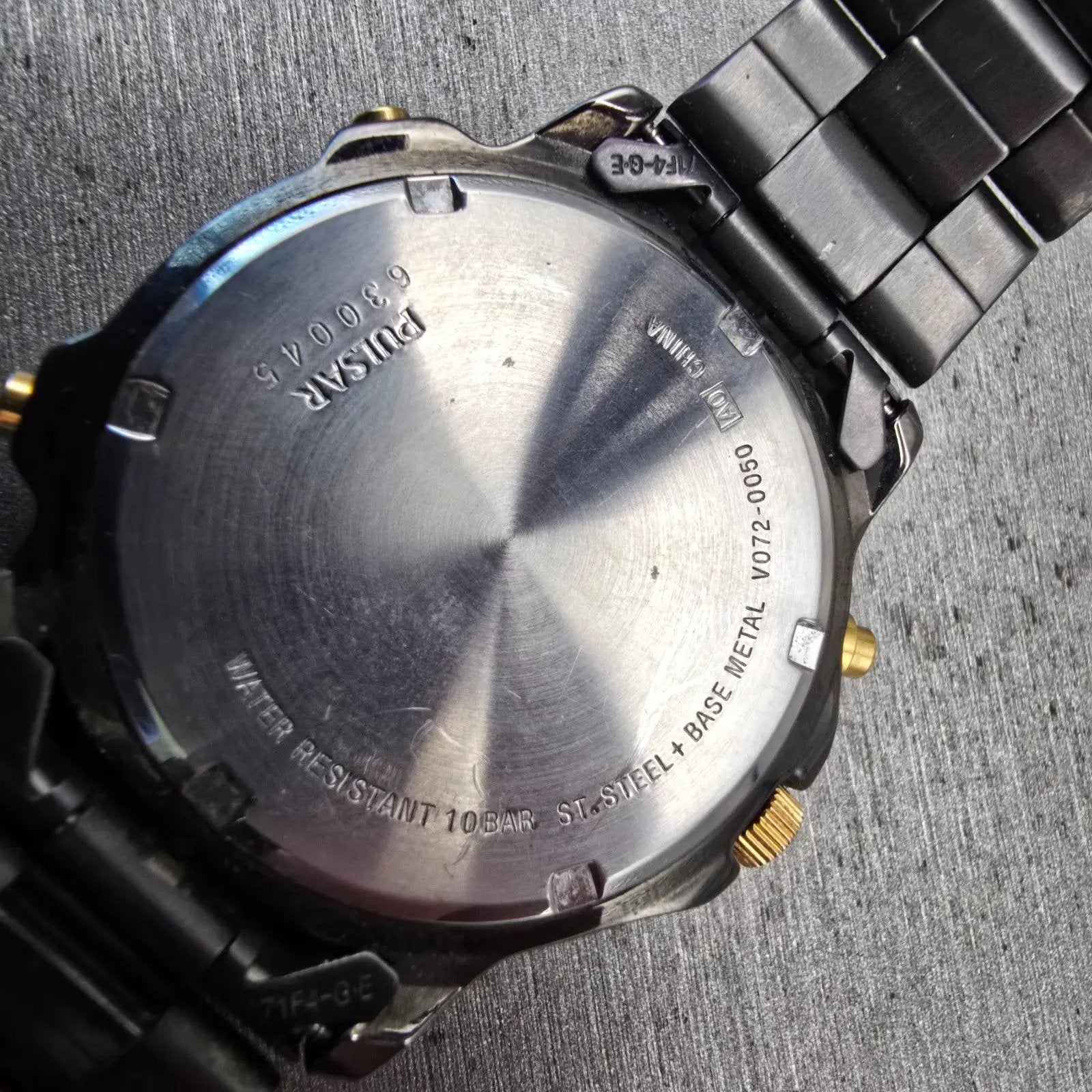 Seiko Pulsar Watch Men 39mm Black Dial Round Chrono Alarm V072-0050 New Battery10