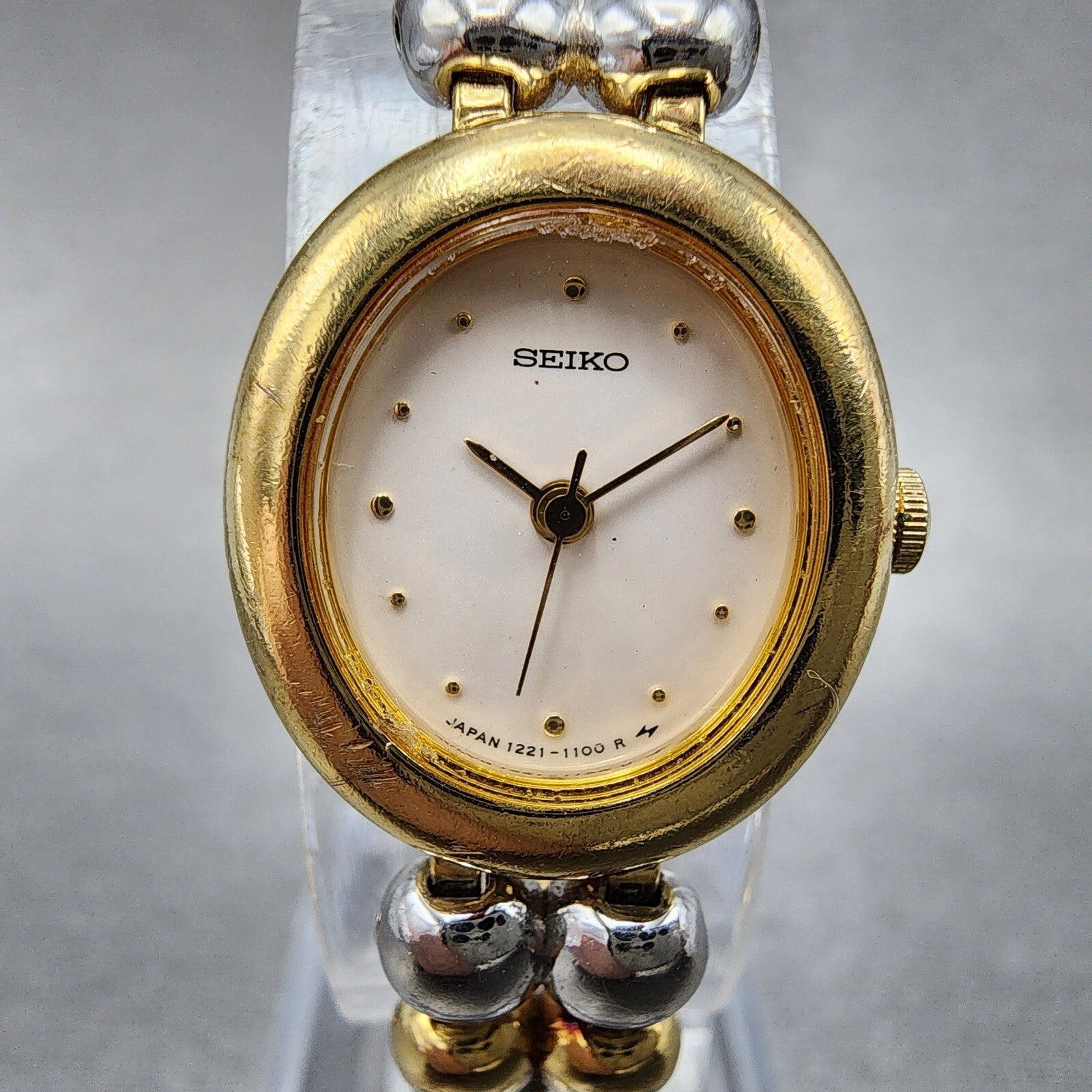 Seiko Watch Women 18mm White Dial Two Tone Oval 12215790 New Battery1
