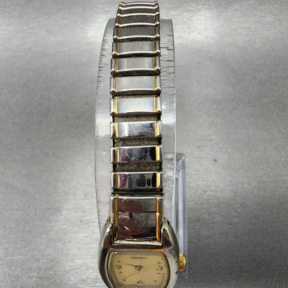 VTG Seiko Watch Women 16mm Cream Dial Silver Tone Rectangle 1N01-5B69 New Batt
