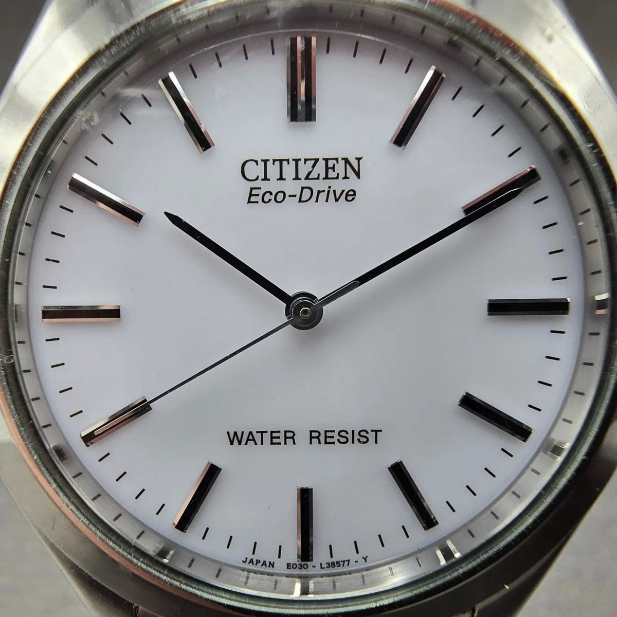 Citizen Eco-Drive Watch Men 37mm White Dial Silver Round E030-L20646 Works1