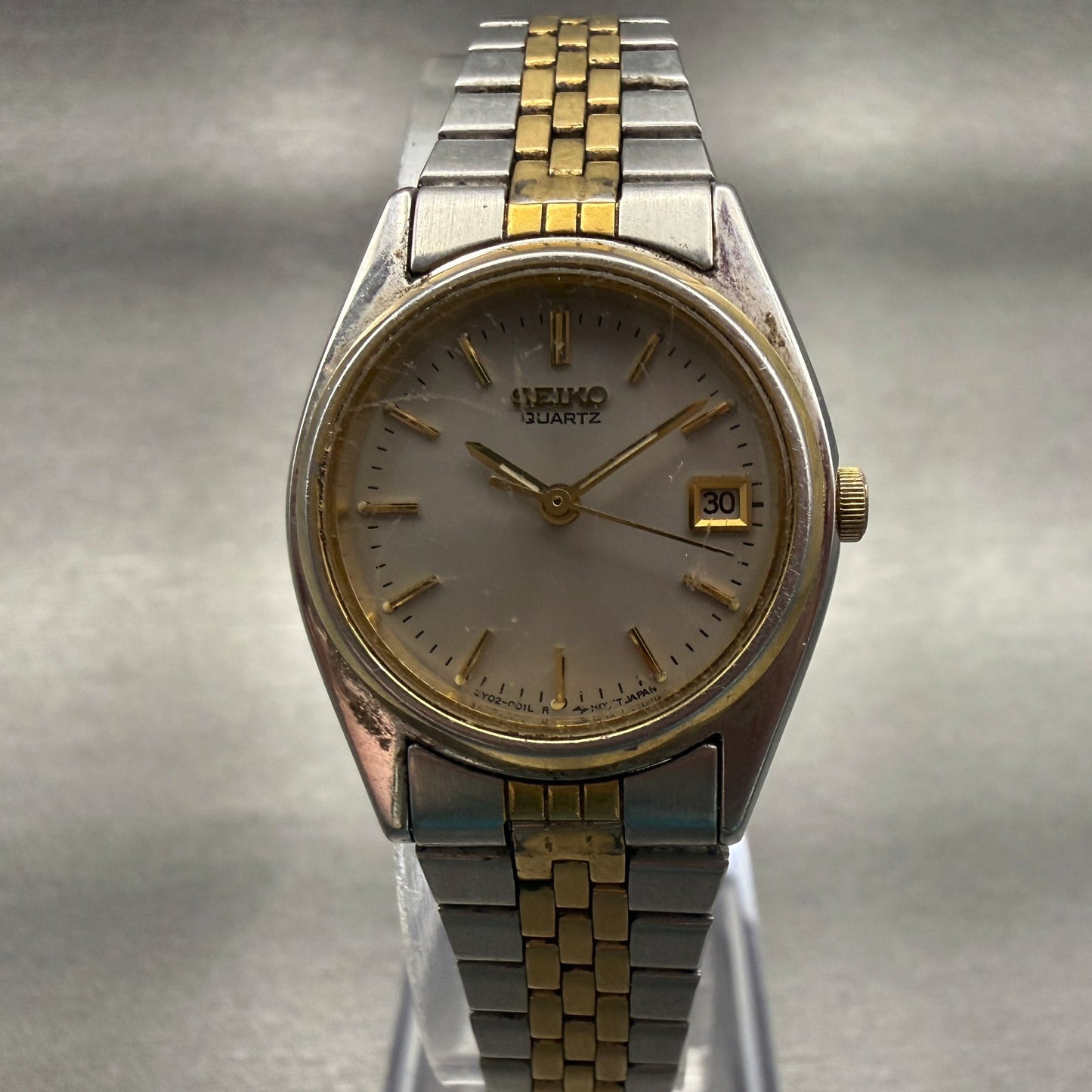 Seiko Watch Women 24mm Silver Dial Two Tone Date Round 3Y02-0010 New Battery0