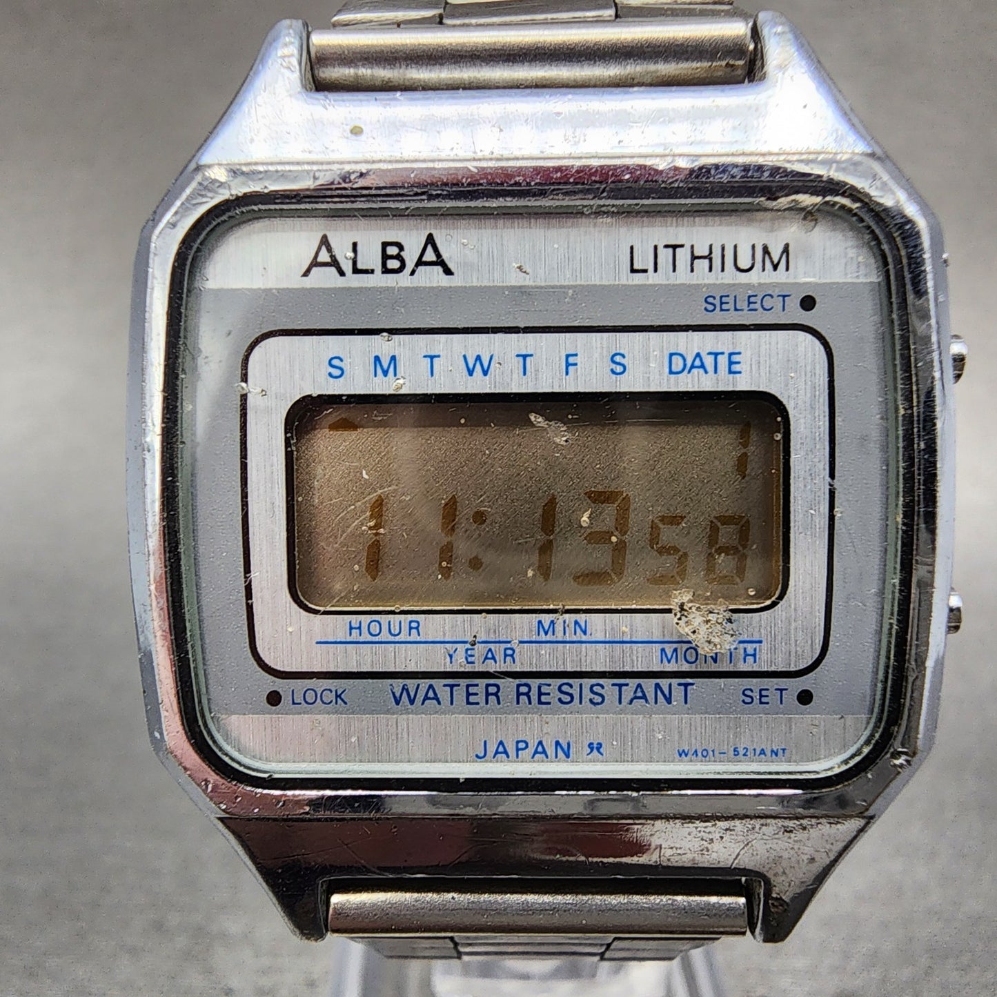 Seiko ALBA Digital Watch Men 33mm LCD Silver Tone Date Month W4015050 New Batt1