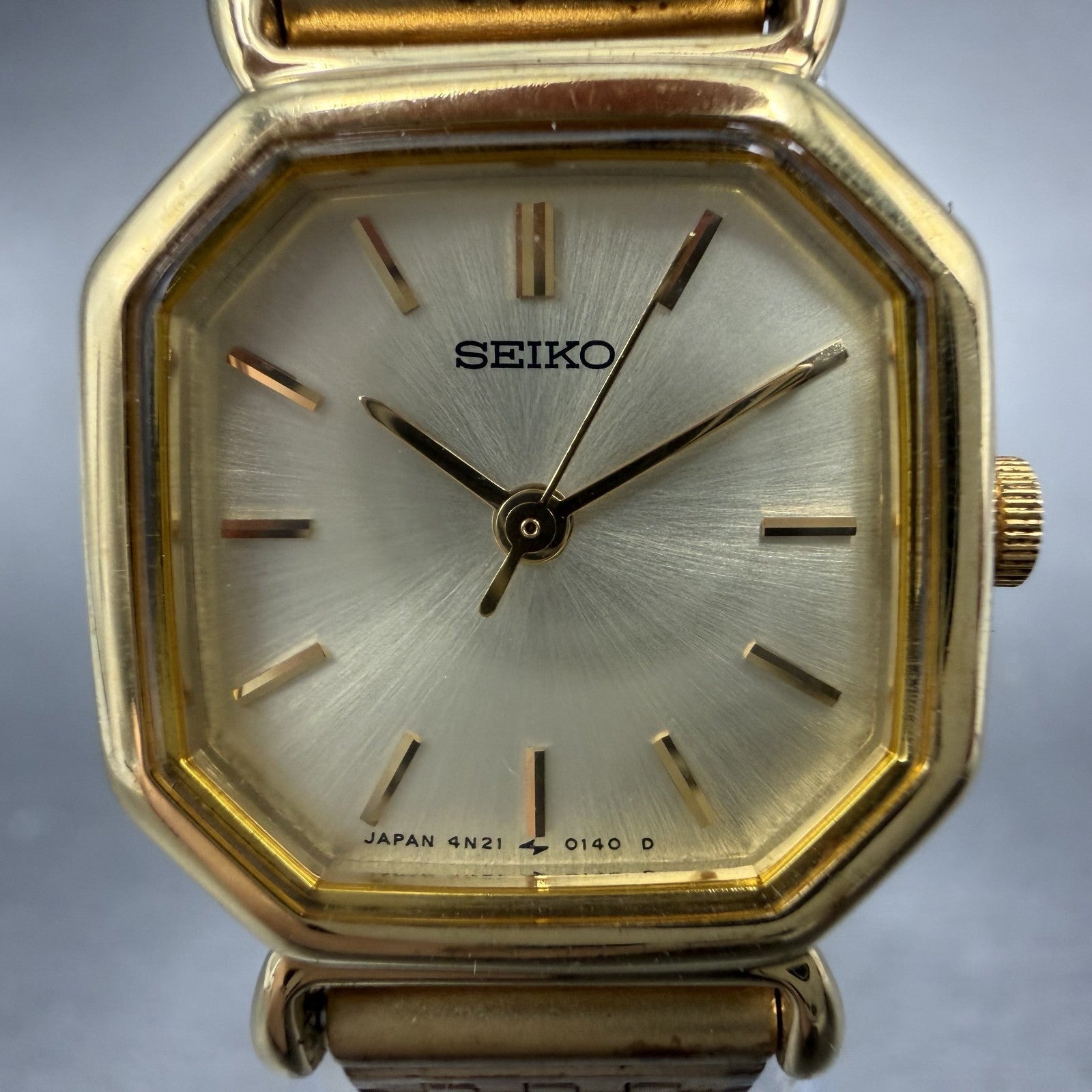 Seiko Watch Women 20mm Champagne Dial Gold Tone Octagon 4n21-5022 New Battery1