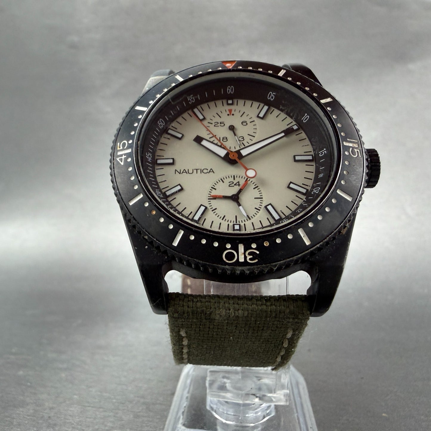 Nautica Dive Watch Men 42mm Cream Dial Black Tone Date Round N11033 New Battery5