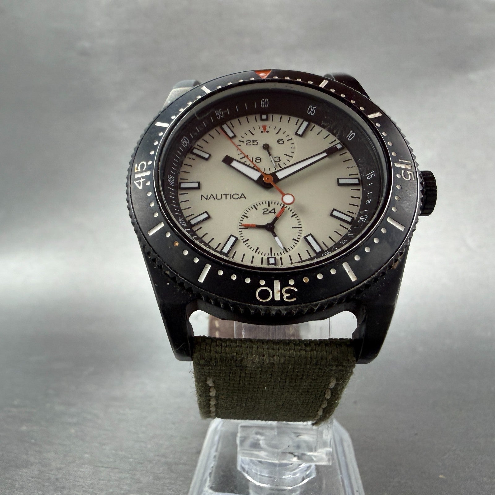 Nautica Dive Watch Men 42mm Cream Dial Black Tone Date Round N11033 New Battery5