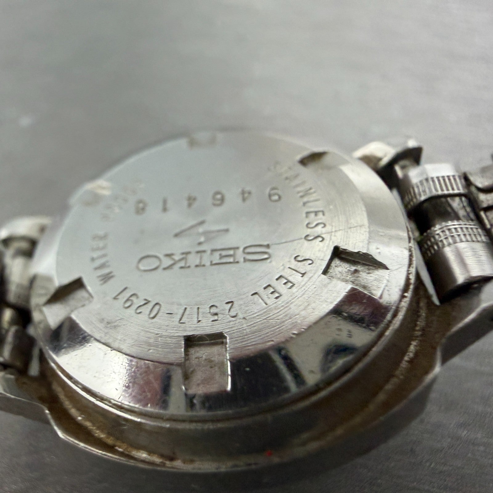 Seiko Automatic Watch Women 22mm Silver Dial Silver Tone Date 2517-0291 PARTS10