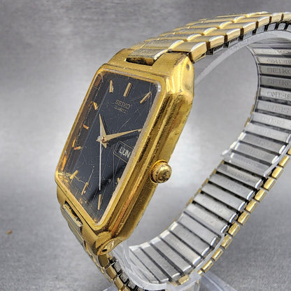 Seiko Tank Watch Men 28mm Black Dial Gold Tone Rectangle Daydate 7N33-5028 PARTS