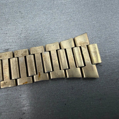 47930913