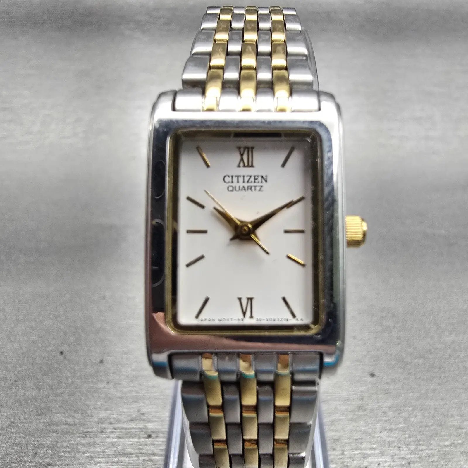 Citizen Watch Women 18mm White Dial Silver Tone Rectangle 5930-S038588 New Batt0