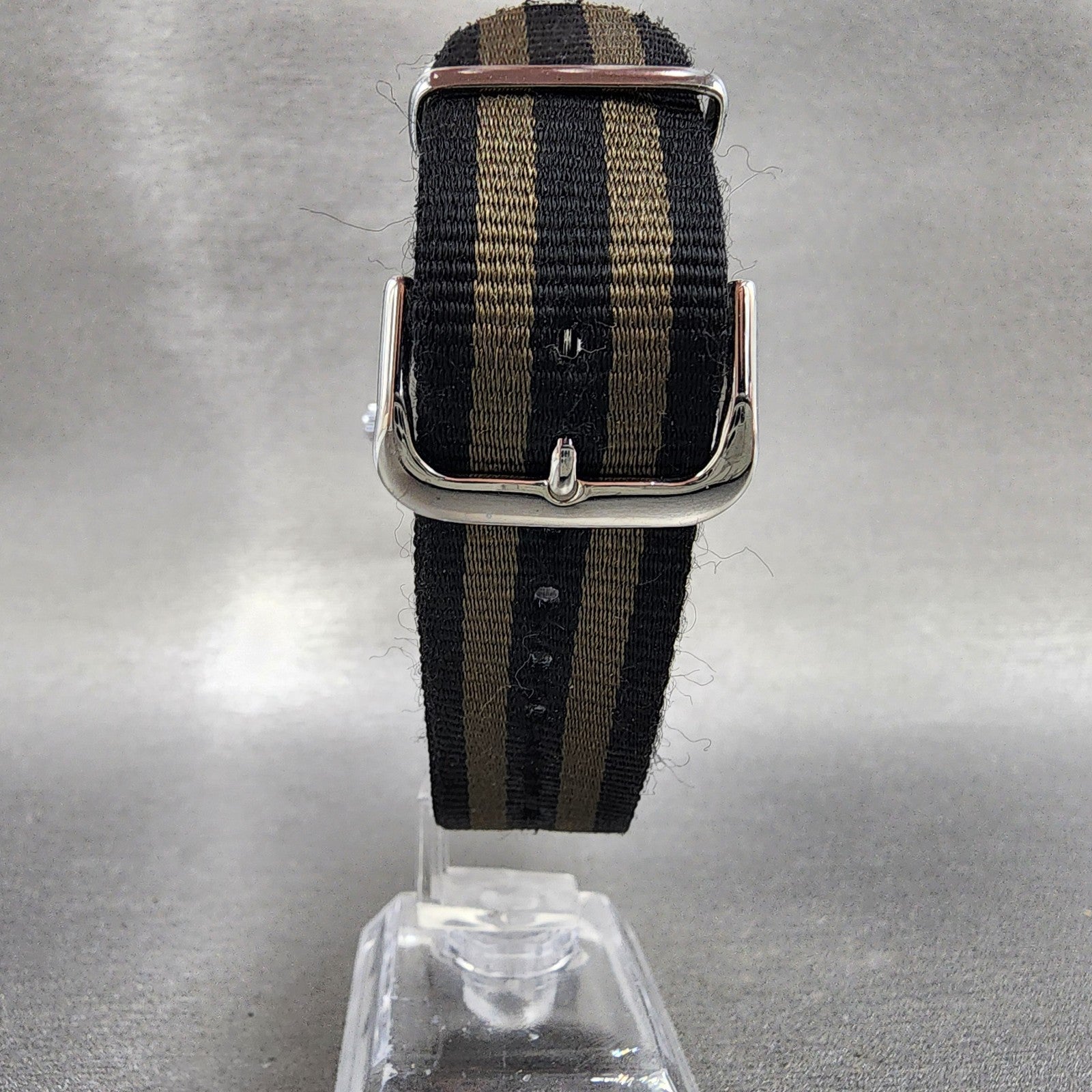 Timex Weekender Watch Men 38mm Cream Dial Silver Tone Indiglo New Battery7