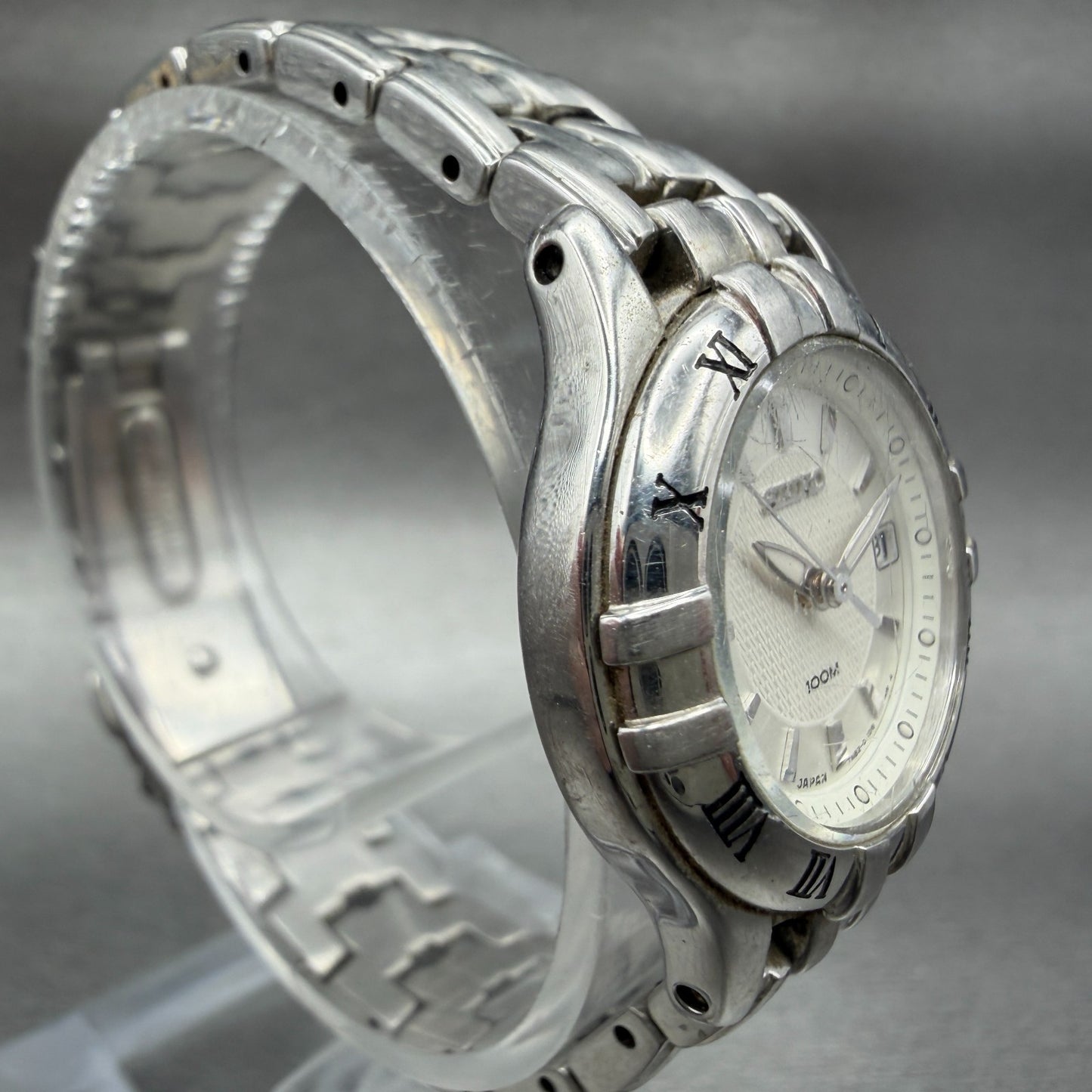 Seiko Dive Watch Women 26mm White Dial Silver Tone Date 7N82-0DP0 New Battery3