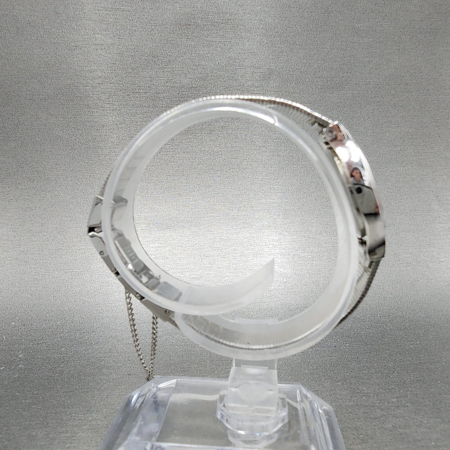 Seiko Watch Women 20mm Black Dial Silver Tone Oval 23205359 New Battery8
