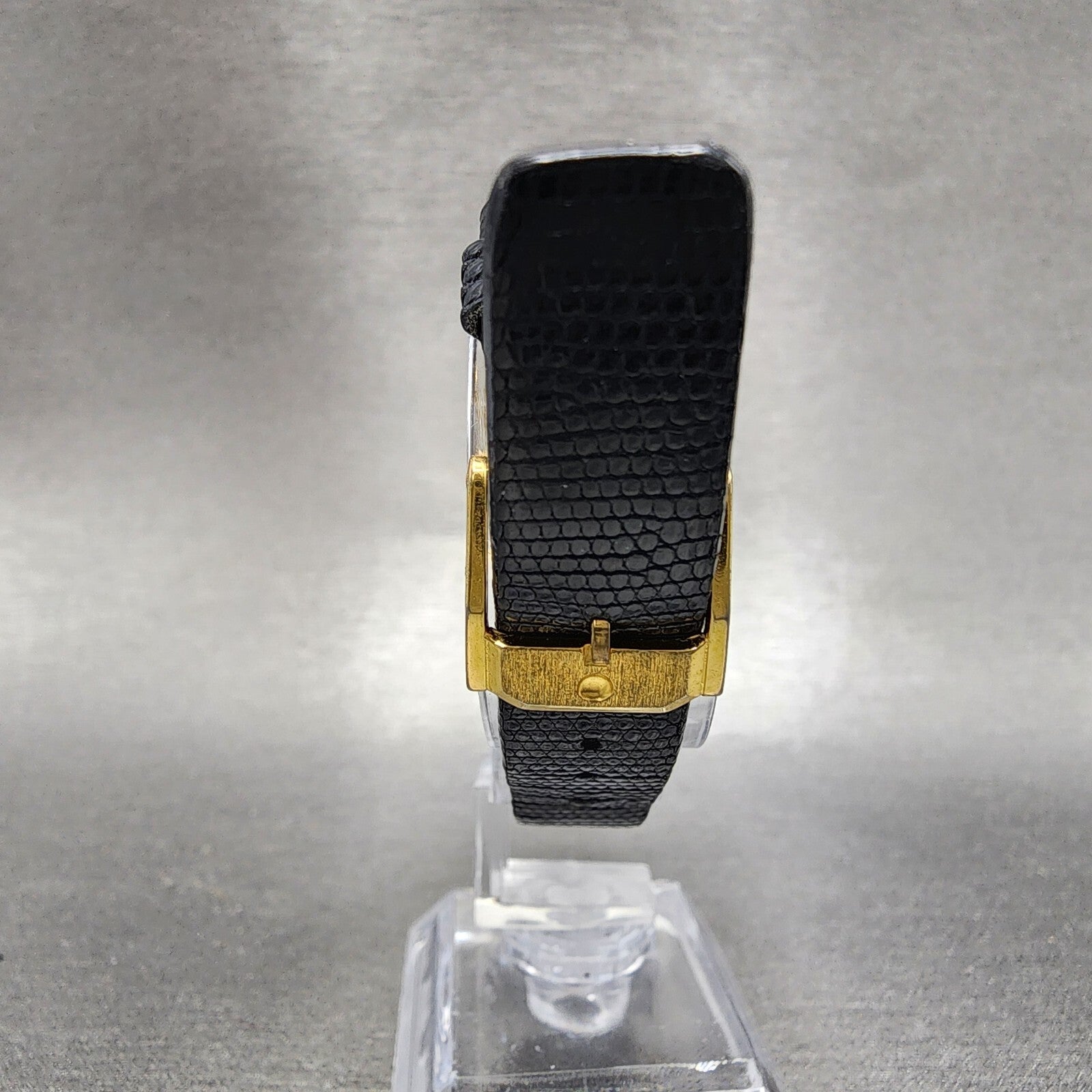 Movado Tank Watch Women 22mm Black & Gold Dial Gold Tone Rectangle New Battery7