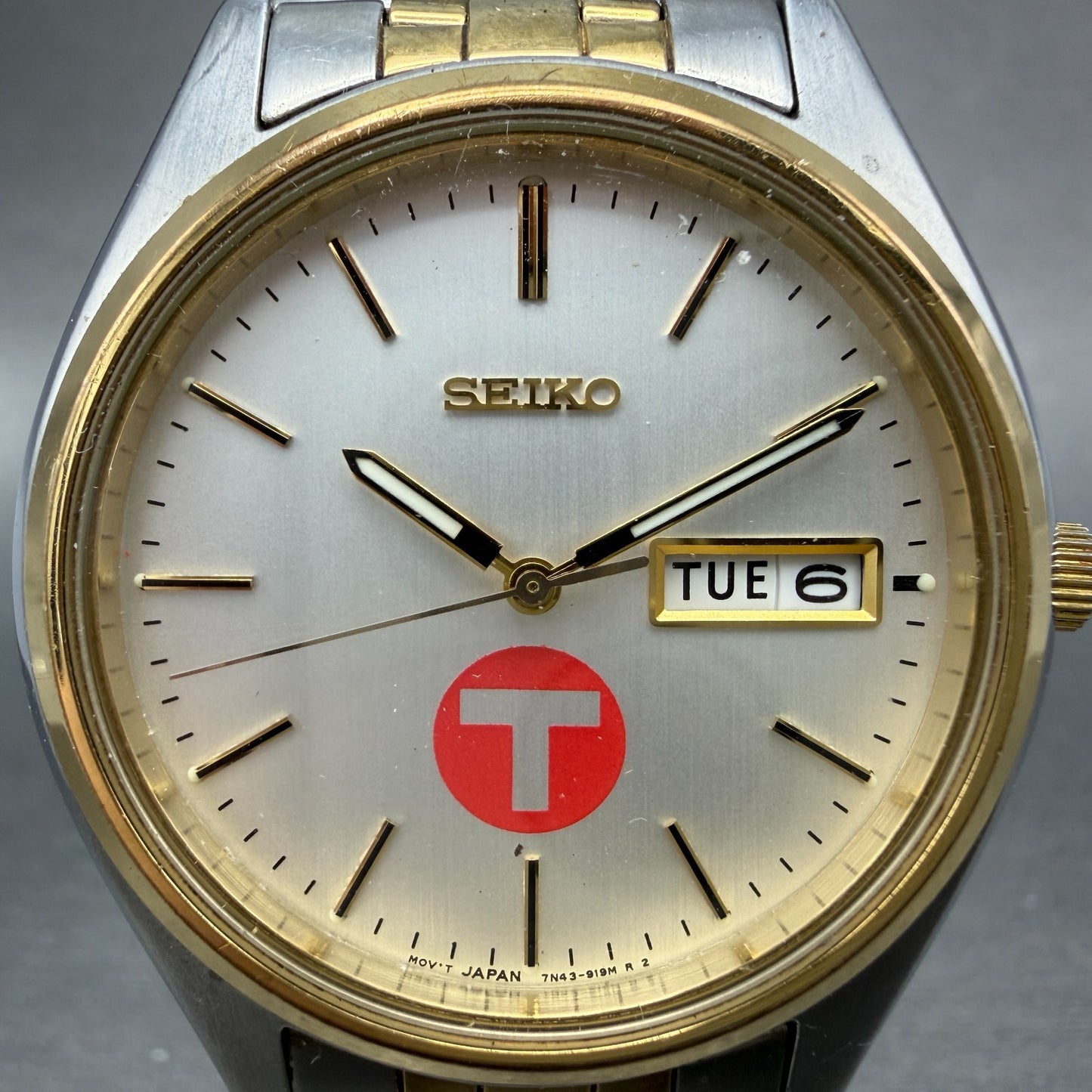 Seiko Watch Men 37mm Silver Dial Two Tone Daydate Round 7N43-9048 New Battery IK1