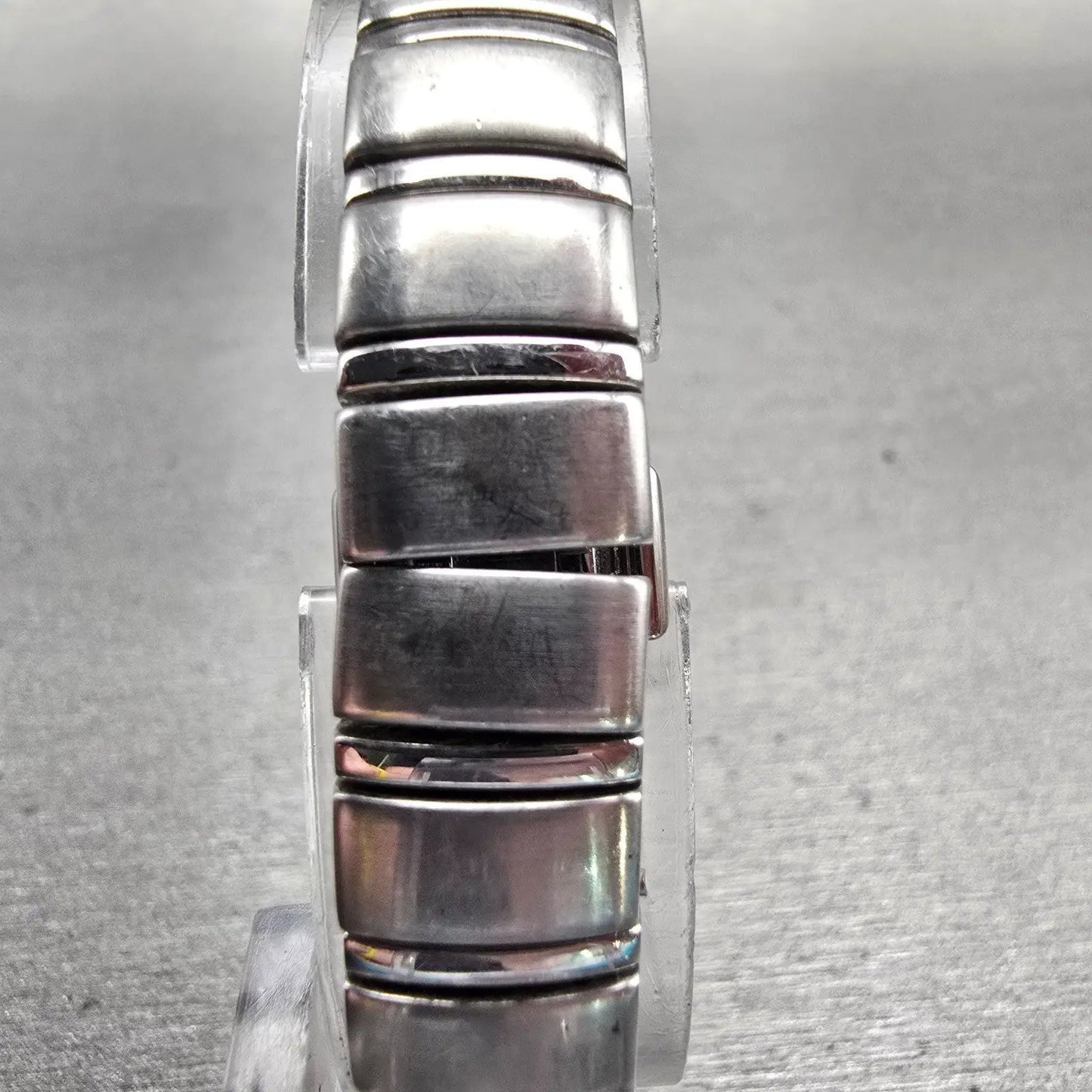 Seiko Watch Women 16mm Silver Dial Silver Tone Gemmed 1F20-0AB0 New Battery VTG7