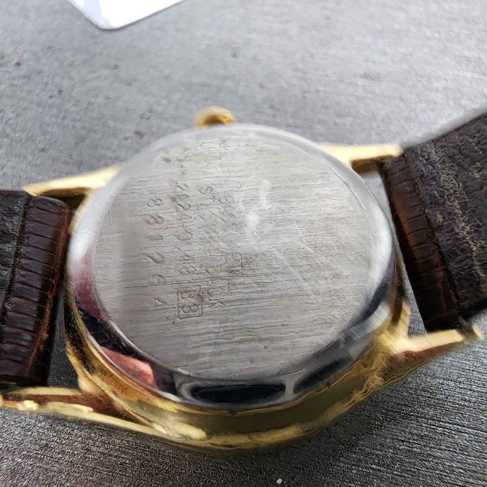 Seiko Moonphase Watch Women 25mm Champange Dial Gold Tone 2A240048 New Battery9