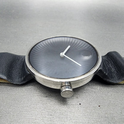 Movado Edge Watch Men 40mm Black Dial Silver Tone Round MO.02.1.14.6186 READ!!!3