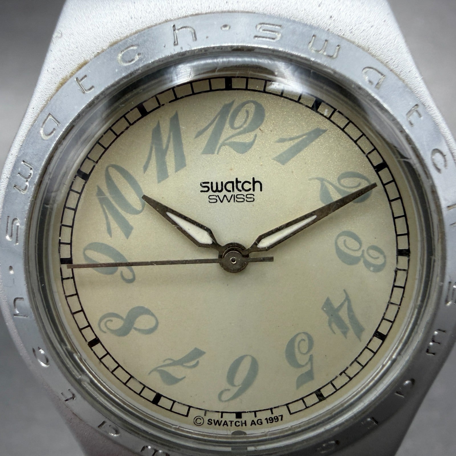 Swatch Irony Parousia Milanese Medium Watch Women 33mm Cream Dial Silver New Bat1