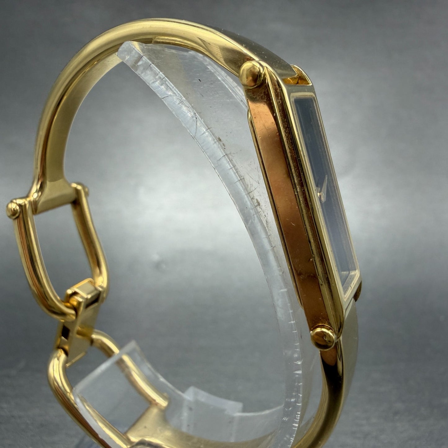 Gucci 1500L Tank Watch Women 12mm Black Dial Gold Rectangle Bangle New battery A3