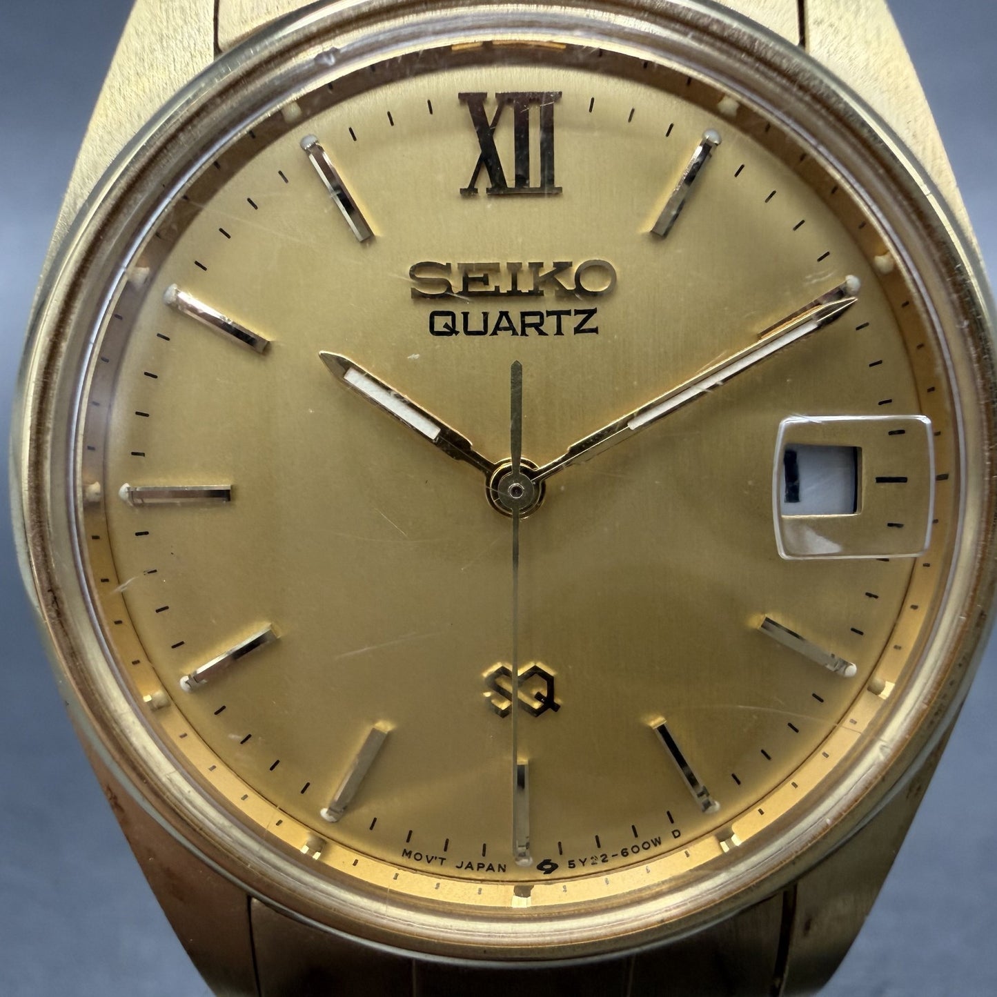 Seiko SQ Watch Men 33mm Champagne Dial Gold Tone Date 5y226009 New Battery1