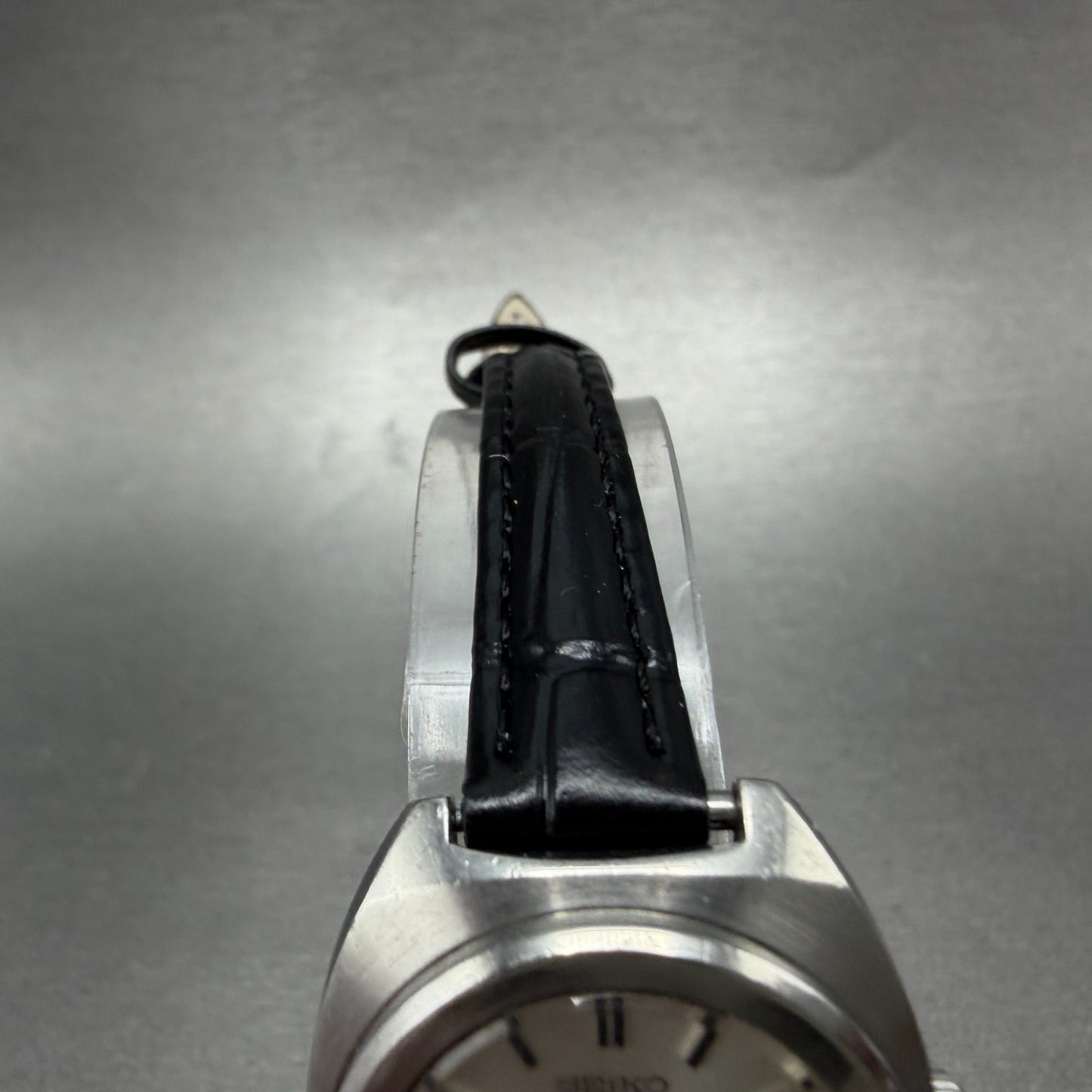 Seiko Chorus Special Watch Women 26mm Silver Dial Silver Tone Date Manual Run4