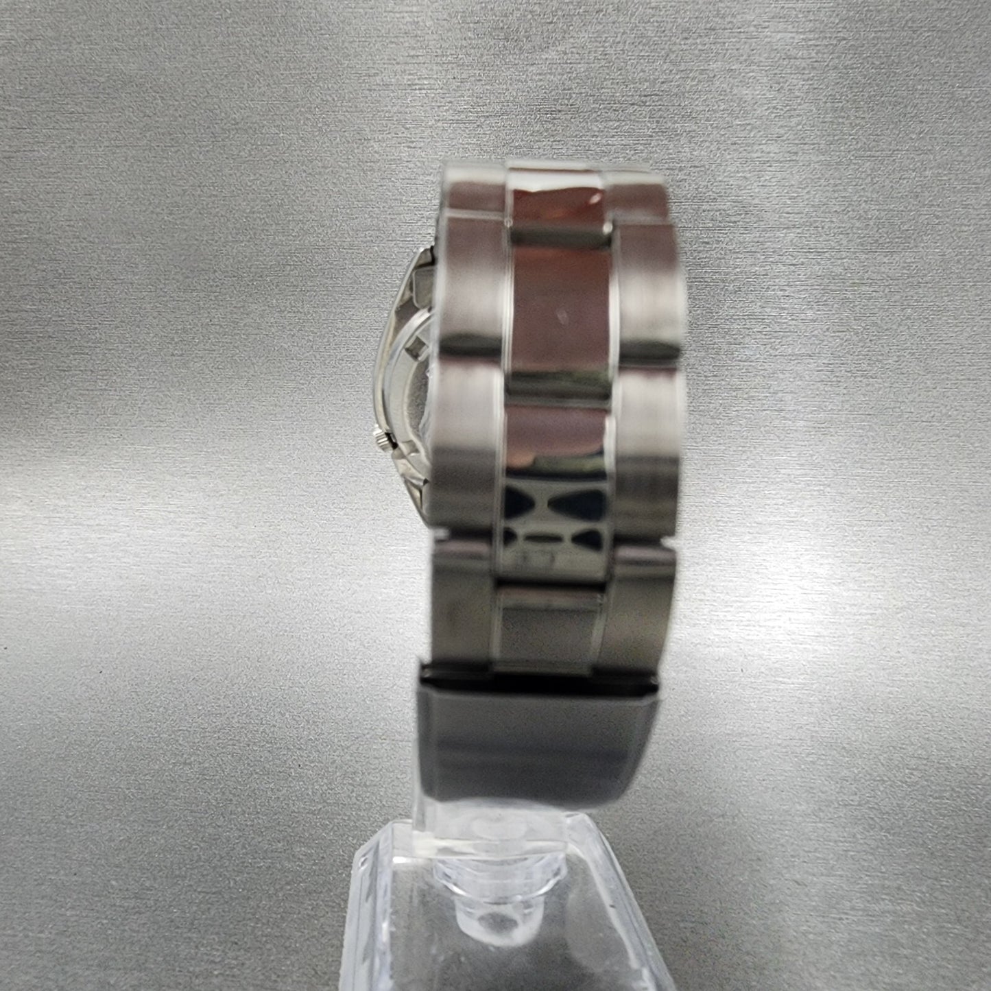 Seiko 5 Automatic Watch Men 37mm Ice Blue Dial Steel Daydate 70098211 Runs7