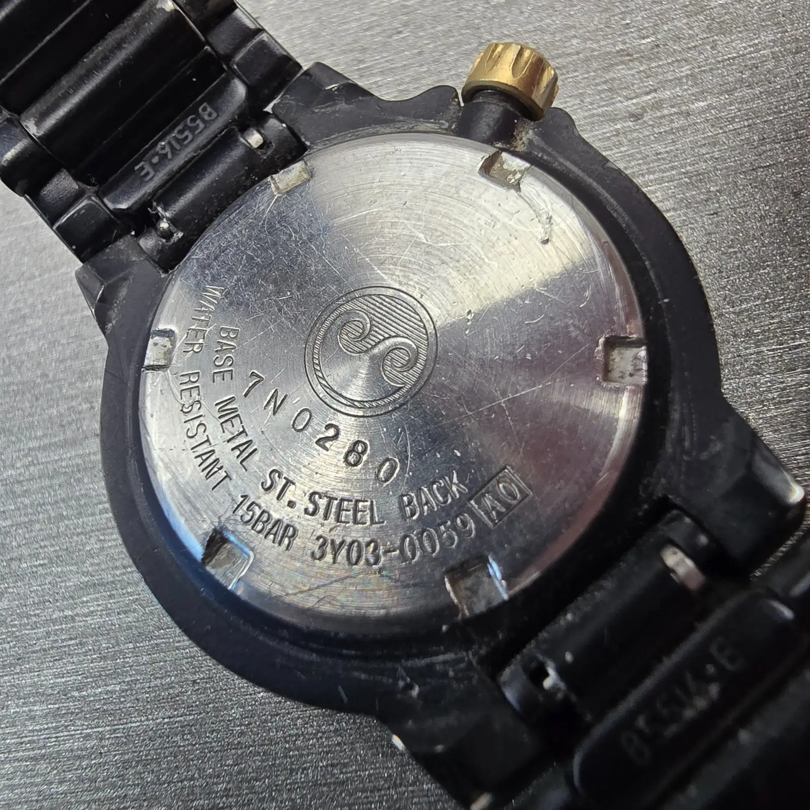 Seiko SQ Dive Watch Women 29mm Gold Dial Two Tone Daydate 3Y03-0059 New Battery10