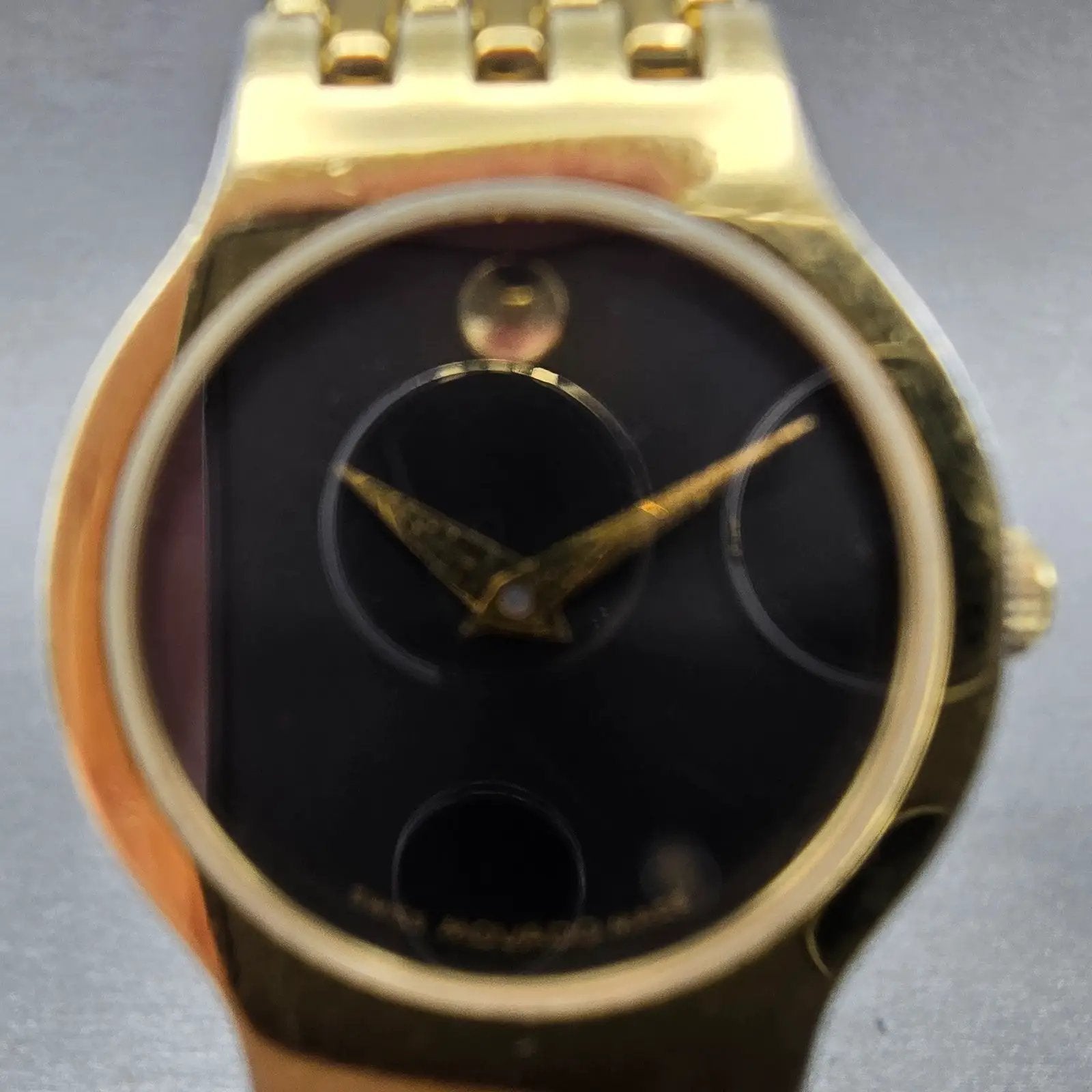 Movado Esperanza Watch Women 23mm Black Dial Gold Tone Round 88 A1 182 New BattL1