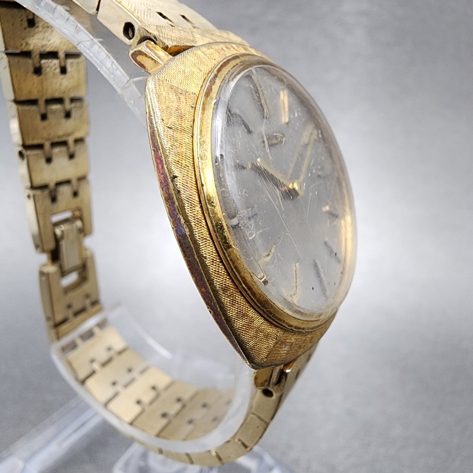Seiko Watch Women 31mm Gray Dial Gold Plated 25170110 Manual Wind Cushion Runs3