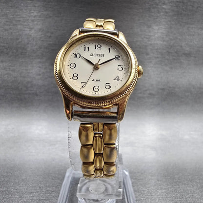 Alba Success Watch Women 24mm Ivory Dial Gold Tone Round V701-1720 New Battery5