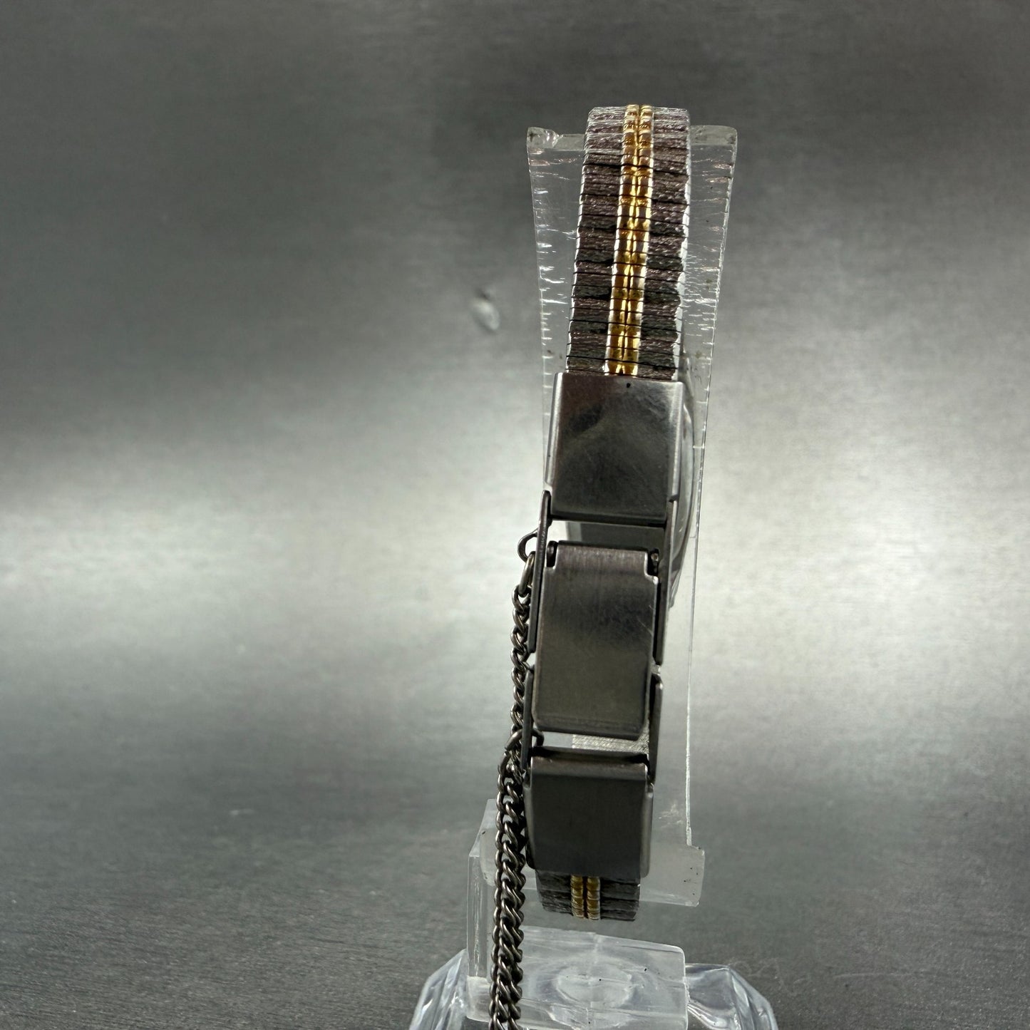 Seiko Tank Watch Women 13mm Gold Dial Gold Tone Rectangle 2E20-6319 New Battery97