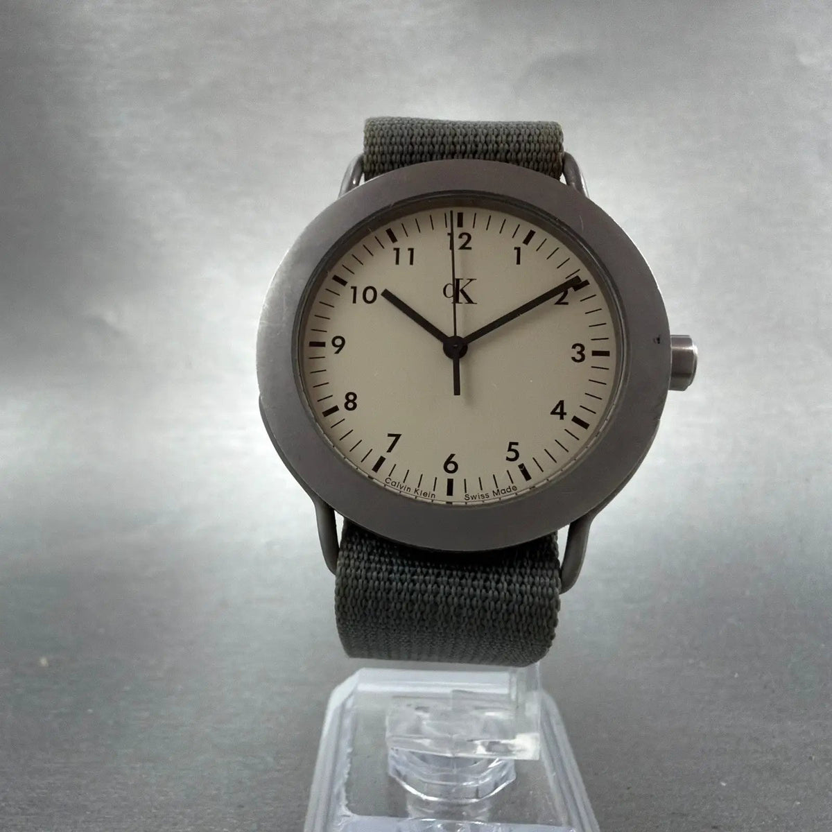 Calvin Klein Watch Men 37mm Gray Dial Silver Round K5111 New Battery5