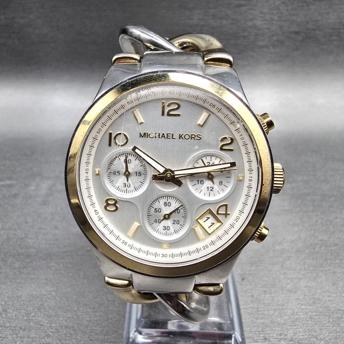 Michael Kors Runway Chronograph Watch Women 38mm Two Tone Twist Chain New Batt0