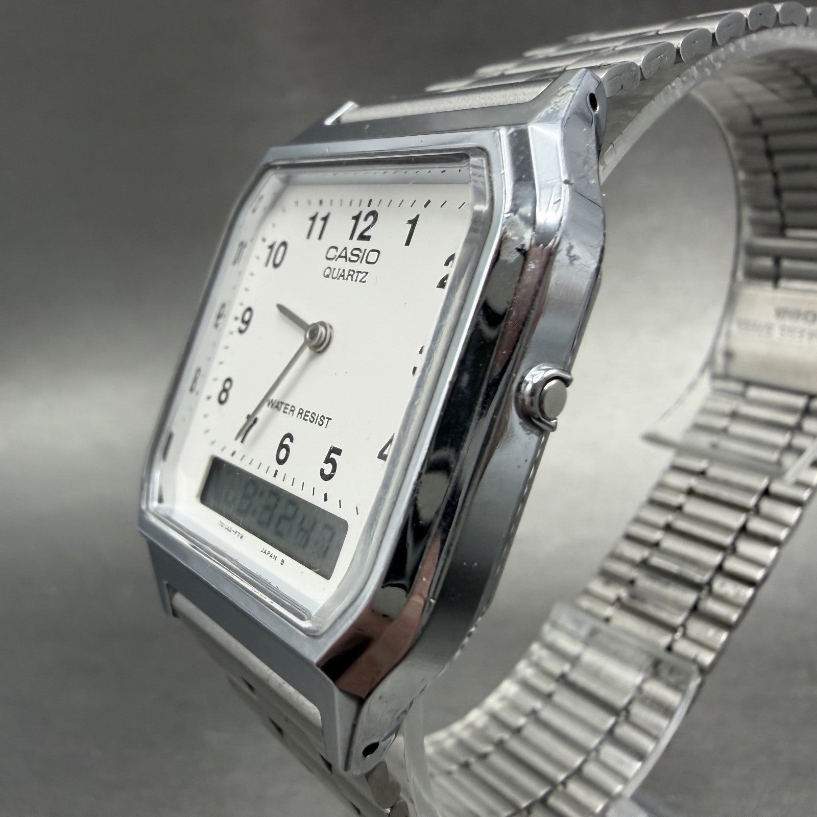 Casio AQ-230 Watch Men 30mm White Dial Silver Tone Alarm Chrono New Battery ABC3